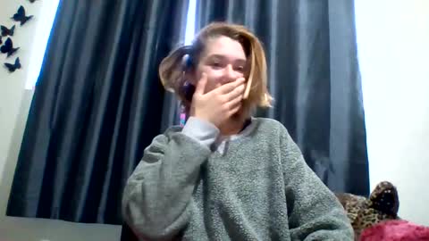 Snapshot of dianarussell864 chatting on September 24, 2025, 11:13 am dianarussell864 online show from September 24, 2025, 11:13 am