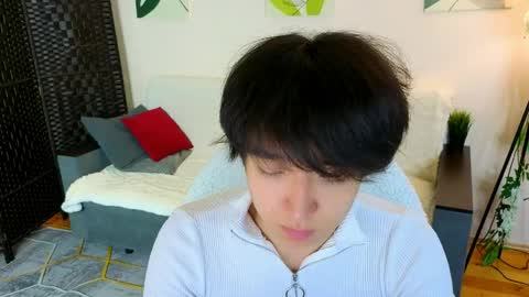 Snapshot of dianinav chatting on April 17, 2026, 11:24 am Adam online show from April 17, 2026, 11:24 am