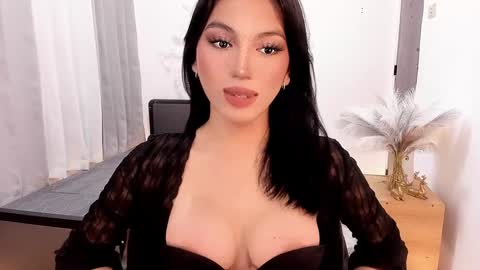 Snapshot of dianna_foxy chatting on January 4, 2025, 3:29 am Kianna online show from January 4, 2025, 3:29 am