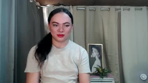 Snapshot of dianne_horny chatting on March 2, 2026, 7:26 am Dianne online show from March 2, 2026, 7:26 am