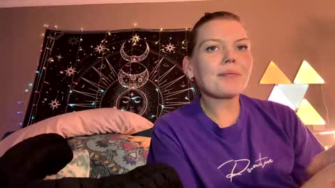 Snapshot of dickeddownsouth chatting on December 29, 2024, 8:33 am Beau online show from December 29, 2024, 8:33 am