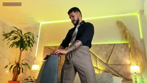 Dick Griffith online show from November 2, 2025, 11:01 am