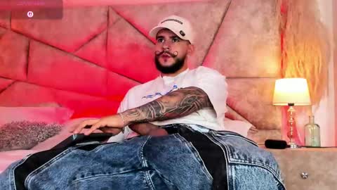 Dick Griffith online show from November 9, 2025, 10:41 pm