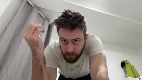 Im Julian  all cum shot videos here    online show from January 10, 2025, 9:10 pm