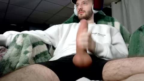 digbicknik online show from September 24, 2025, 1:53 am