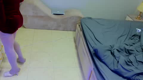 D i f a  online show from September 25, 2025, 11:30 pm