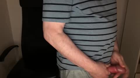 Snapshot of diki3333333333 chatting on October 6, 2025, 2:42 am Nick online show from October 6, 2025, 2:42 am