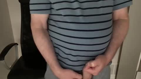 Snapshot of diki3333333333 chatting on October 9, 2025, 12:41 am Nick online show from October 9, 2025, 12:41 am