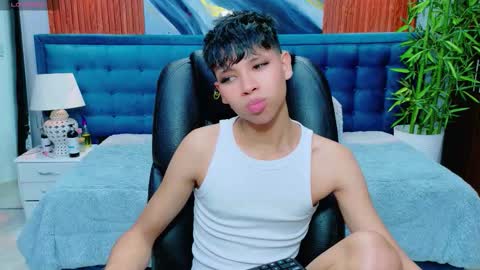  DILAN online show from March 25, 2026, 7:09 pm