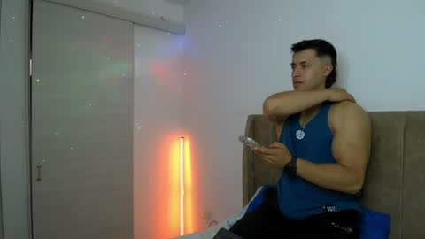 Dilan Coy online show from May 25, 2026, 10:05 pm