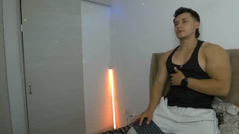 Dilan Coy online show from July 4, 2026, 10:16 pm