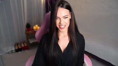 Dilara online show from February 14, 2026, 9:00 pm