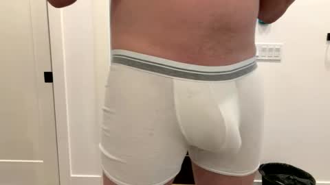 Snapshot of dilfstarv2 chatting on April 5, 2026, 4:15 pm Dilfstar online show from April 5, 2026, 4:15 pm