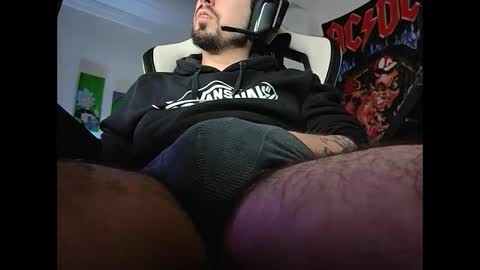 dimas22222 online show from December 19, 2024, 2:12 am