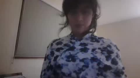 Snapshot of dimbobo2x chatting on September 15, 2025, 11:16 pm Roxxie Cleopatra online show from September 15, 2025, 11:16 pm