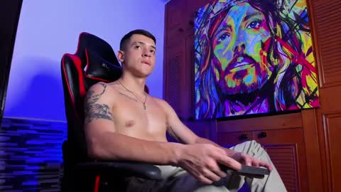 dimitri_higt online show from February 7, 2025, 5:20 am
