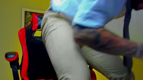 Snapshot of dimitri_master chatting on September 28, 2025, 3:28 pm Angel Dimitri online show from September 28, 2025, 3:28 pm