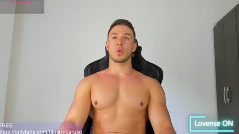 dimitricaruso online show from February 23, 2025, 8:22 pm