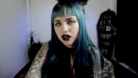 dimmuanddarkness online show from April 29, 2026, 10:05 pm