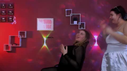 dina_bloom online show from February 25, 2026, 8:40 pm