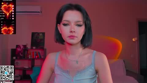 Snapshot of dindin_ chatting on November 9, 2025, 7:17 am Jessie online show from November 9, 2025, 7:17 am