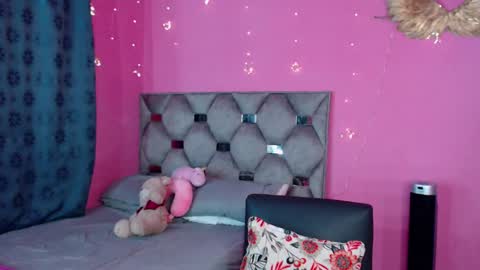 Snapshot of dione_sexyy chatting on December 23, 2024, 6:33 am IG dionemontecarlo19 online show from December 23, 2024, 6:33 am