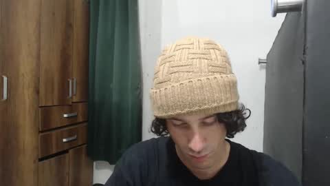 Henry online show from November 24, 2025, 12:54 am