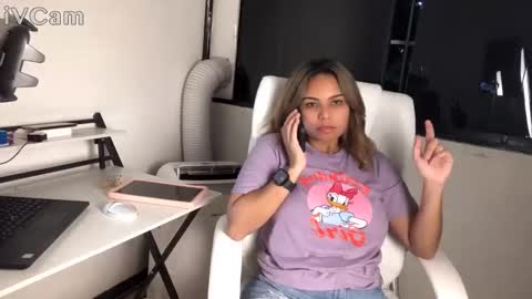 Snapshot of diosadeluniverso_ chatting on November 5, 2025, 10:21 pm diosadeluniverso_ online show from November 5, 2025, 10:21 pm