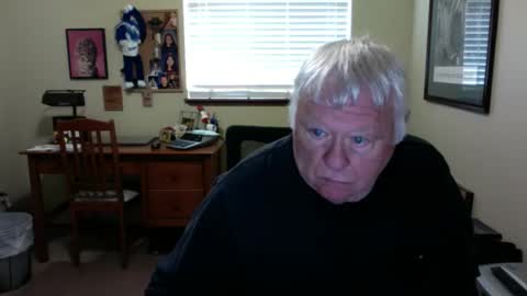 dirtrider195080438 online show from June 5, 2026, 5:07 pm
