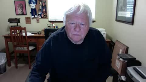 dirtrider195080438 online show from June 9, 2026, 7:47 pm