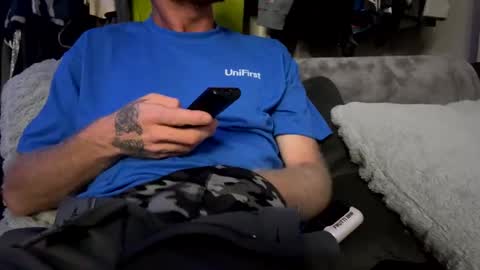 Snapshot of dirtydaddy69627829 chatting on October 15, 2025, 2:44 am Justin Robinson online show from October 15, 2025, 2:44 am