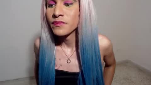 dirtydanezka online show from December 4, 2025, 10:13 am