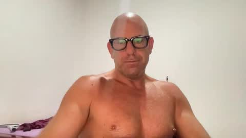 Snapshot of dirtydanlondon chatting on February 24, 2026, 8:45 am Dirtydanlondon online show from February 24, 2026, 8:45 am