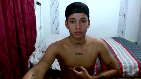 dirtyslimlatin online show from December 5, 2025, 1:58 am