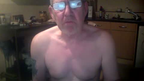 Snapshot of discovery63 chatting on February 17, 2025, 7:10 pm discovery63 online show from February 17, 2025, 7:10 pm