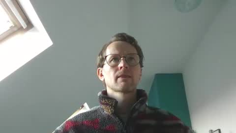 Snapshot of discovery_99 chatting on December 5, 2025, 12:58 pm discovery_99 online show from December 5, 2025, 12:58 pm