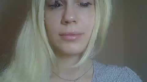 DitaMilton online show from March 21, 2026, 8:56 pm