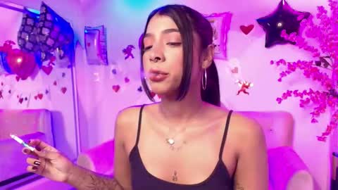 Cloe  online show from February 16, 2026, 11:28 am