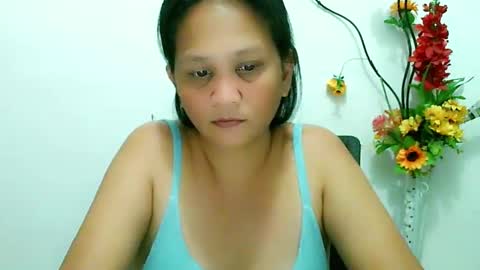 Snapshot of divinegrace10 chatting on February 5, 2025, 2:37 pm Divine Grace Close To Your Hear online show from February 5, 2025, 2:37 pm