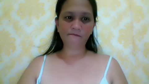 Snapshot of divinegrace10 chatting on January 18, 2026, 12:31 pm Divine Grace Close To Your Hear online show from January 18, 2026, 12:31 pm