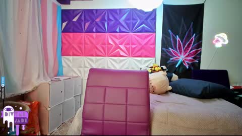 Jade Divyne online show from December 7, 2024, 5:15 am