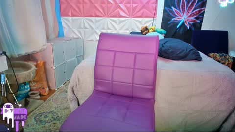 Jade Divyne online show from December 15, 2024, 9:56 am