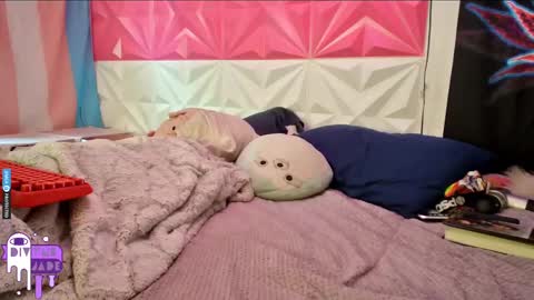 Jade Divyne online show from March 2, 2025, 8:40 pm