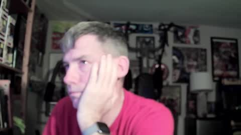 dix_handley_50 online show from January 8, 2025, 12:26 pm