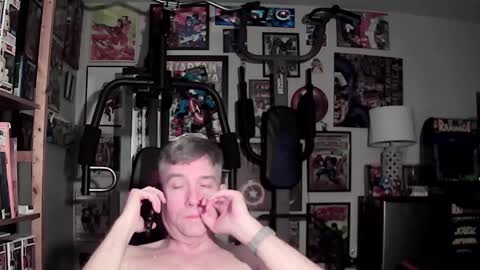 dix_handley_50 online show from February 10, 2025, 5:47 am