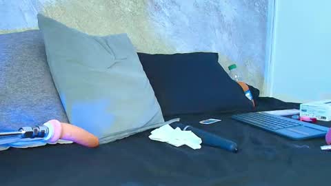 Sofia  online show from October 28, 2025, 3:14 pm