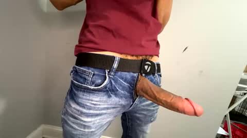 dixkzilla online show from March 13, 2026, 3:18 pm