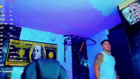 Snapshot of dixon_ray_ chatting on October 20, 2025, 1:06 am Dixon online show from October 20, 2025, 1:06 am