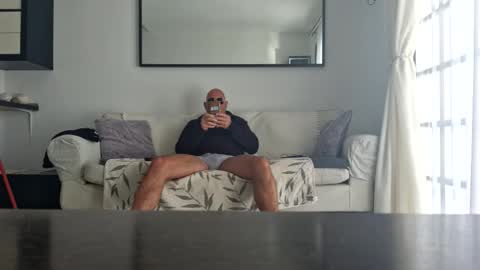 dixy6969 online show from March 1, 2026, 9:33 am