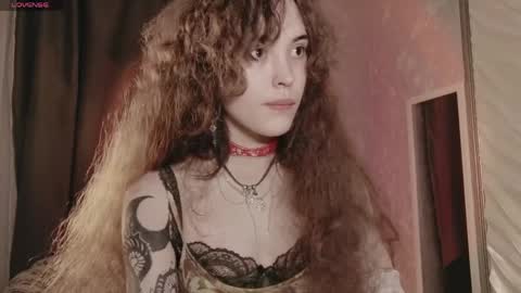 Dizer online show from April 4, 2026, 8:39 pm